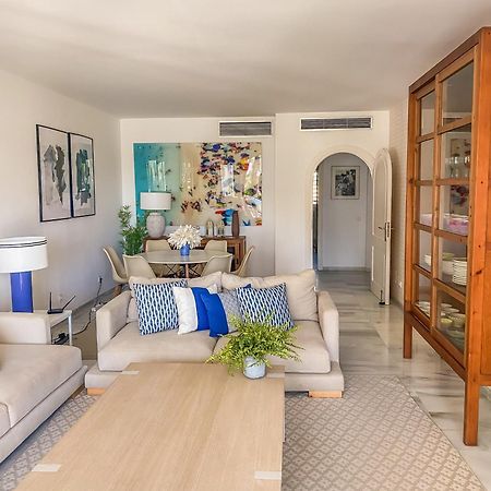 Alcazaba Beach Apartment Estepona Eksteriør bilde