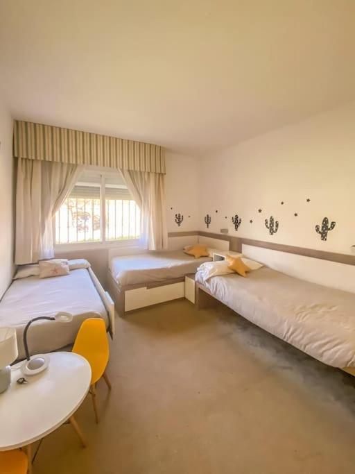 Alcazaba Beach Apartment Estepona Eksteriør bilde