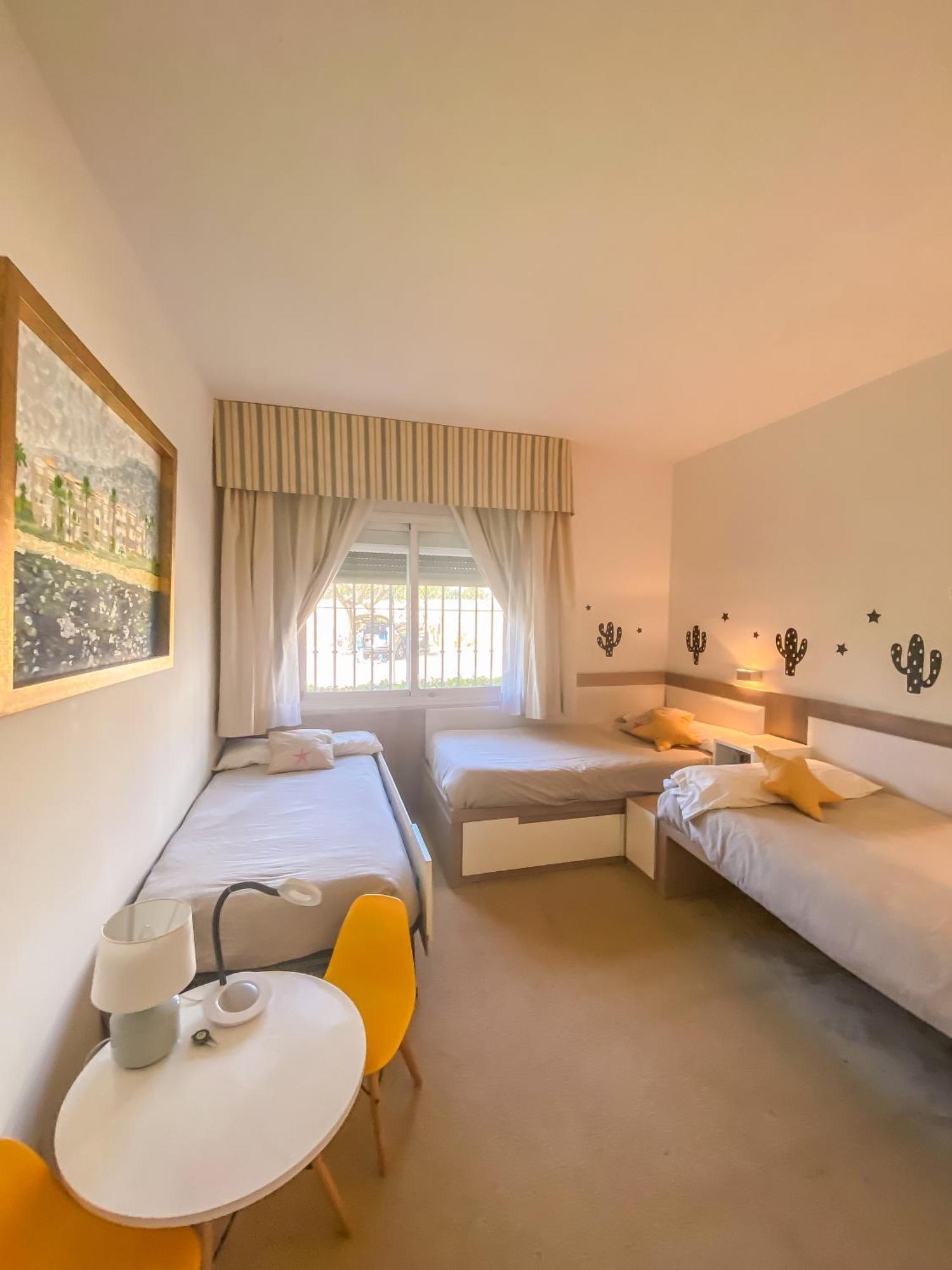 Alcazaba Beach Apartment Estepona Eksteriør bilde